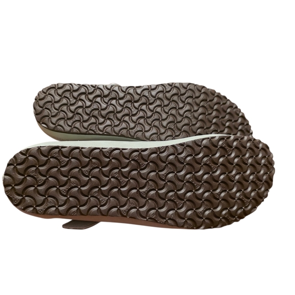 Birkenstock Tracy Sage Green Leather Mary Jane Size 10 Narrow - Picture 15 of 15